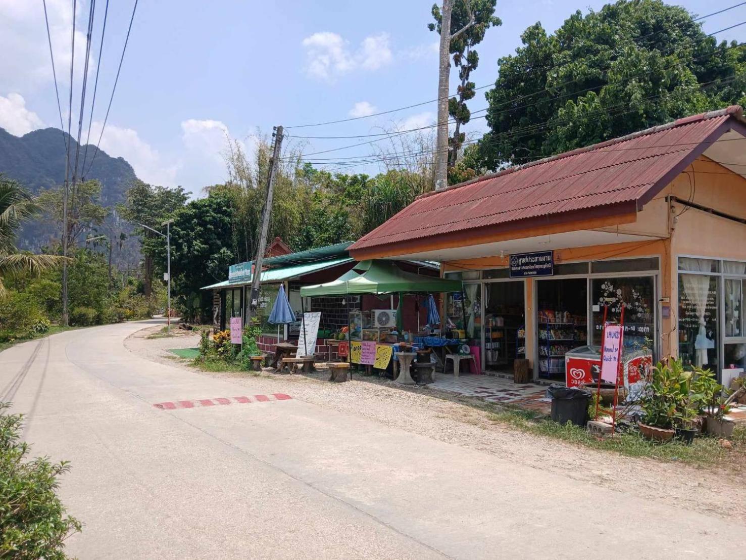 แบมบู เฮ้าส์ Hotel Khao Sok National Park ภายนอก รูปภาพ